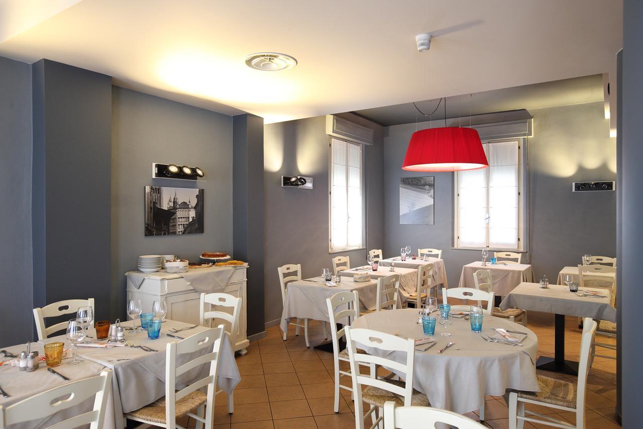 Hotel Trattoria Contini Sorbolo Esterno foto